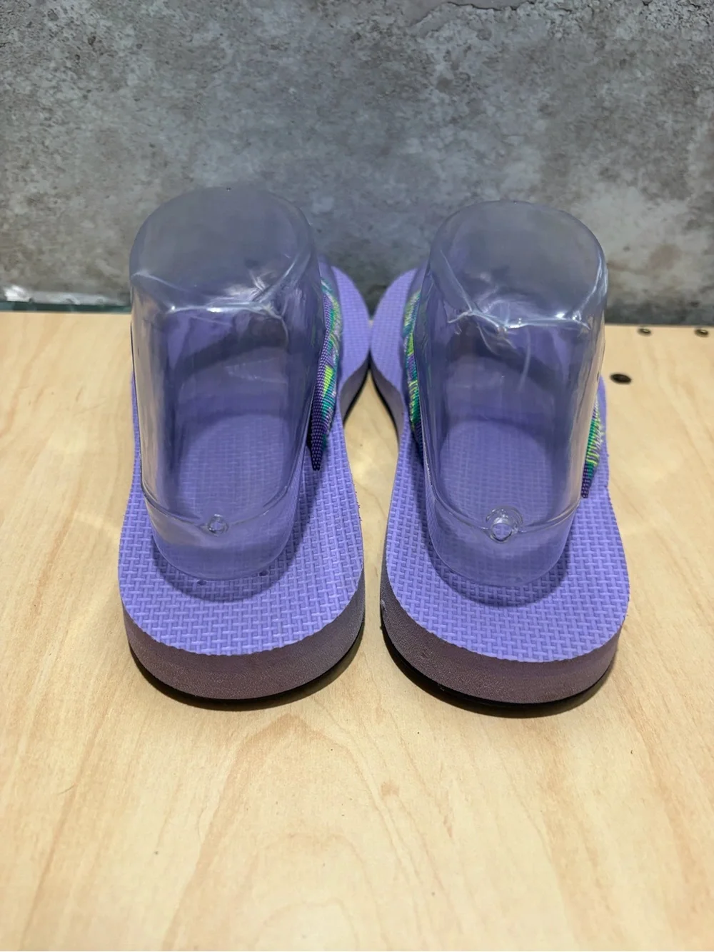 Teva Classic Flip Flop Sandals size women’s 8